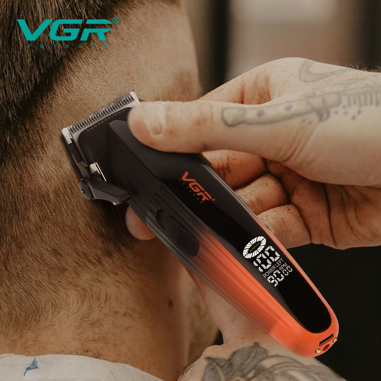 ماشین اصلاح وی جی آر مدل C-889